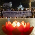 Archivo. Una vigilia como manifestación de repulsa a la violencia machista y para apoyar a las victimas de malos tratos.