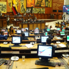 Con 80 votos a favor, el Pleno de la Asamblea decide que el juicio político en contra de la exministra de Energía, Andrea Arrobo continúe.