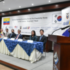 La firma del convenio se dio en la Cámara de Industria de Cuenca y contó con la presencia de los ministros de Finanzas, Obras Públicas y de la Secretaria de Inversiones Público- Privadas.