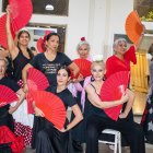 Acto. Las artistas culminan el año lectivo con muestra de flamenco.