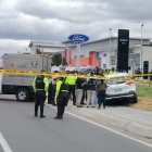 El cuerpo fue retirado del lugar por personal de criminalística.