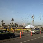 Personal de la Guardia Nacional realiza un operativo de revisión vehicular en el puerto internacional de San Ysidro, este jueves, en la ciudad de Tijuana, estado de Baja California (México).