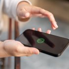 Wrapped es el resumen anual de Spotify que muestra a cada usuario sus canciones, artistas y podcasts más escuchados.