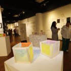 La muestra cuenta con 120 piezas elaboradas por los pacientes.