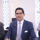 Zapata es Ingeniero en Sistemas e Informática por la Escuela Politécnica del Ejército.