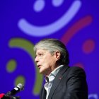 El exmandatario señaló que dejó el camino listo para la compra de energía y concesiones, de cara a la crisis energética; sin embargo, el gobierno de Noboa los postergó.