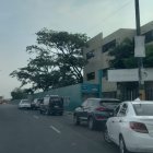 En algunos centros educativos se suspendieron las clases por el incendio en Cerro Azul.