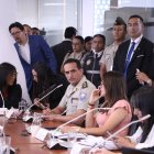 Proceso. El Jefe nacional de la Policía, Víctor Zarate indicó que no hay 2000 hectáreas de cultivos de coca en Ecuador.