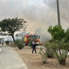 Unidades de Bomberos de Guayaquil y la ATM acudieron para atender la emergencia.