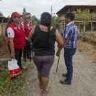 Varios migrantes en una zona rural de Guatemala.