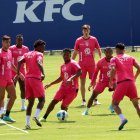 Los rayados entrenan con la mirada puesta en ganar el título y cobrar revancha ante los albos.