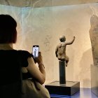 La exposición que muestra por primera vez al público las estatuas de bronce encontradas en 2022