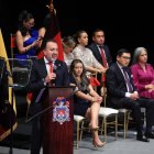 El viernes 6. En el Teatro Sucre, rodeado de coidearios del Concejo, la Asamblea, Parlamento Andino, Prefectura, entre otros, Pabel Muñoz dio un informe de gestión.