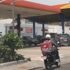 Estación. Ayer, domingo 8 de diciembre de 2024, en Guayaquil, las gasolineras atendieron con normalidad.