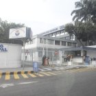 El sujeto logró llegar al hospital de la Policía Nacional después del ataque.