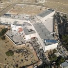 Insurgentes de la coalición del Organismo de Liberación del Levante derrocaron a Al Asad, quien huyó a Moscú tras acuerdo con rebeldes.