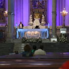 Ecuatorianos de fe van a las iglesias a agradecer por el fin de los cortes de luz.