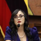 La presidenta de la Asamblea Viviana Veloz anunció acciones por Ley Antipillos.