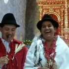 Lourdes Tibán junto a su esposo Raúl Ilaquiche.