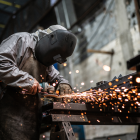 Grandes industrias sufrirán de apagones hasta fines de año.