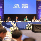 Diana Atamaint, presidenta del CNE, en rueda de prensa.