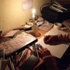 Apagones inesperados entorpecieron las actividades de ciertos estudiantes en sus hogares.