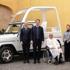 El nuevo vehículo eléctrico que transportará al Sumo Pontífice.