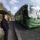 Peligro. En el sector del intercambiador de Cumbayá, usuarios solicitan mayor presencia policial ante los robos.