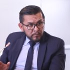 El legislador Blasco Luna prepara las solicitudes de juicio político.