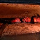 Varios locales, como El Sabrocito,ofrecen el servicio de hornear pavos o piernas de chancho durante el 24 y 31 de diciembre.