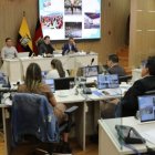 Jorge Cisneros presentó un informe de las fiestas de Quito en el Concejo.