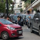 Concejo. Durante la sesión, el alcalde argumentó la legalidad de la medida, pero reconoció la necesidad de abordar las deudas de manera justa.