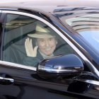 Raphael al salir del hospital.