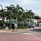 Varios guayaquileños prevén salir de la ciudad para disfrutar del feriado largo de enero; Salinas es el destino de algunos.