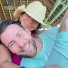 Michela Pincay con su novio.