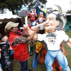 Políticos y superhéroes, los preferidos en los "Años Viejos" en Quito