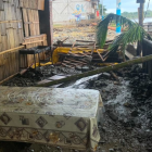 Daños que dejó el fuerte oleaje en Esmeraldas.