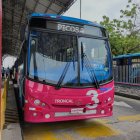 Diez buses nuevos se incorporaron a una de las troncales de la Metrovía.