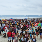 Feriado de Carnaval en una playa de Esmeraldas en 2024.