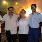 Isaac Delgado y su familia.