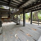 Inmueble. La estructura metálica de las dos torres de avistamiento que tiene la zona de senderos del Parque Samanes están oxidadas; hay elementos que se han soltado y otros que están por desprenderse.