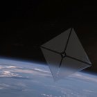 Recreación artística que muestra la nave espacial Advanced Composite Solar Sail System navegando en el espacio, para lo que utiliza la energía del Sol.