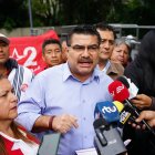 Jorge Escala de Unidad Popular denunció a Cynthia Gellibert.