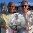 Mathías Acuña y su representante Johan Wilson.