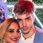 Marián Sabaté junto a su hijo.