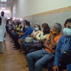 Varios guayaquileños han asistido, en estas últimas semanas, a diferentes casas de salud debido a que presentan dolencias gástricas o respiratorias.