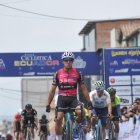 Cristian Pita cerró el 2024 con el triunfo en la cuarta etapa de la Vuelta Ciclística al Ecuador. El pedalista tricolor ahora enfrentará un nuevo reto en Asia.