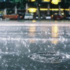 Las lluvias son frecuentes durante la estación invernal en Ecuador.