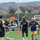 Felipe Caicedo en su primer entrenamiento con Barcelona.