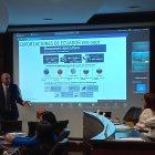 Discurso. Julio José Prado, director del área de Entorno Económico del IDE Business School, dando una charla.